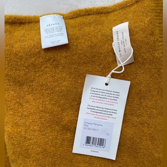 New SEZANE Marianne Long Scarf in Gold/ Honey Color - Picture 3 of 3